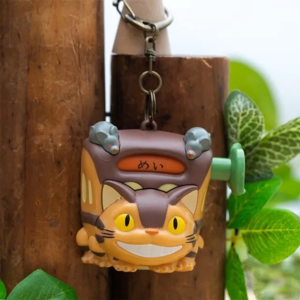 Studio Ghibli Catbus Destination Sign Spinning Keychain NWT My Neighbor Totoro